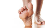 Онемение стопы правой ноги причины и лечение